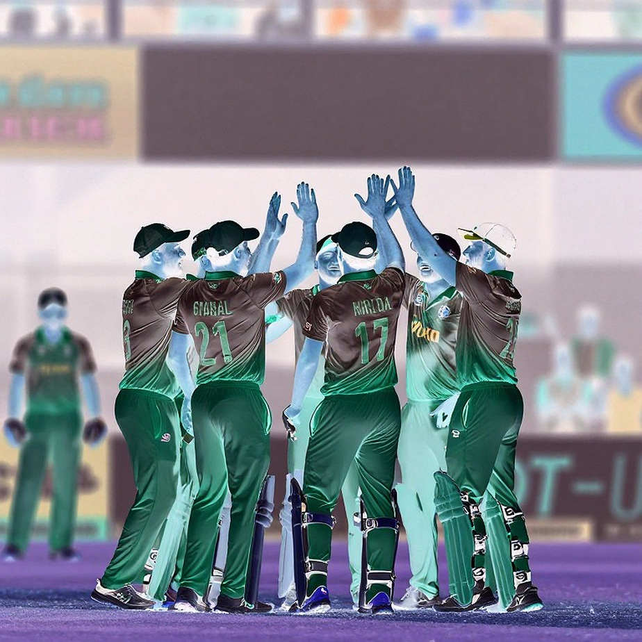 1,412 Entries from a Bangalore Training Ground: The Signals Written in the Notebook Before the India-Bangladesh Series 1,412 Entries from a Bangalore Training Ground: The Signals Written in the Notebook Before the India-Bangladesh Series